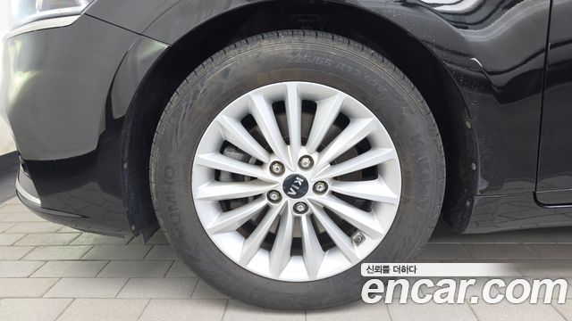 Kia K7 3.0 LPI TAXI — photo 1 of 20
