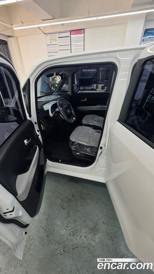 Kia RAY Air — photo 1 of 11