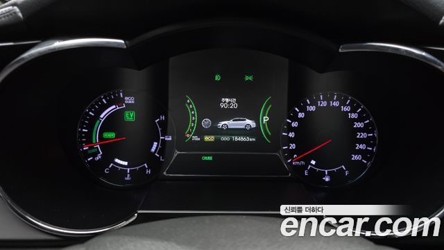 2012 Kia K5 Prestige, photograph 2