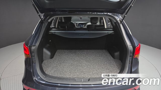 Hyundai Santafe Diesel 2.0 4WD — photo 1 of 20