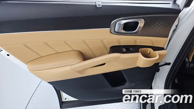 2021 Kia Sorento Diesel 2.2 2WD, photograph 4