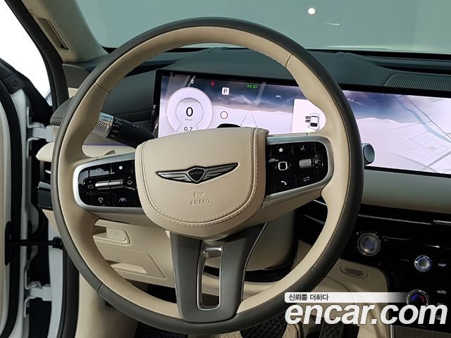 Genesis G80 Gasoline 2.5 Turbo AWD — photo 1 of 18