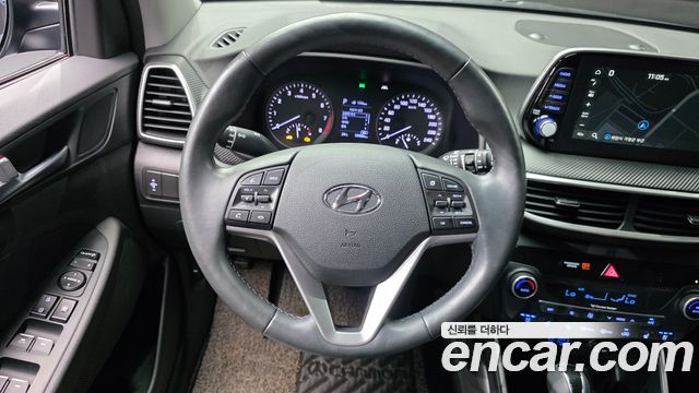 Hyundai Tucson Gasoline 1.6 turbo 2WD — photo 1 of 32