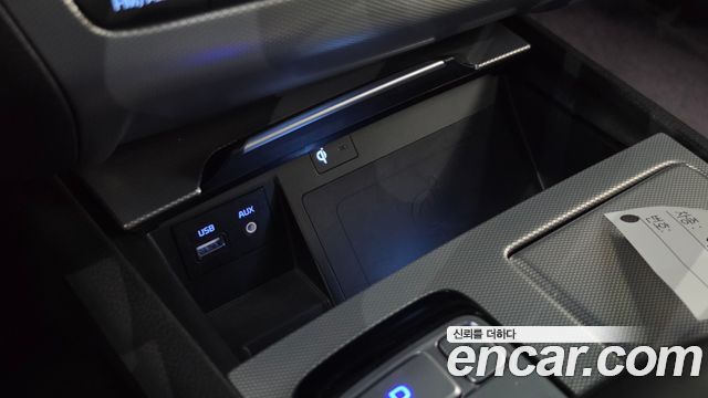 Genesis G80 3.3 GDI — photo 1 of 32