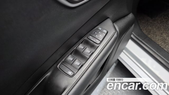 Renault-KoreaSamsung SM6 2.0 LPe SE (Disabled) — photo 1 of 32