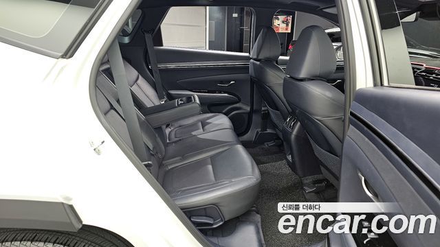 Hyundai Tucson Diesel 2.0 2WD — photo 1 of 20