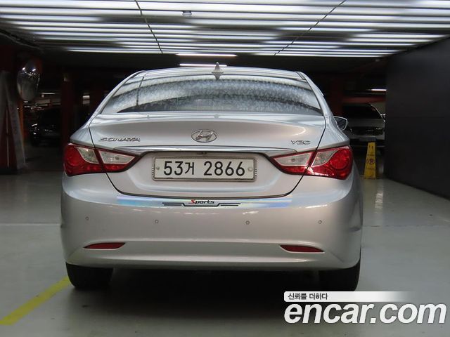 Hyundai Sonata Top — photo 1 of 20