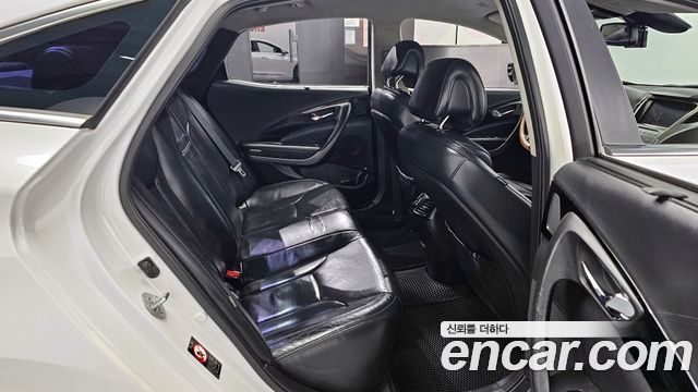Hyundai Grandeur HG330 Celebrity — photo 1 of 20