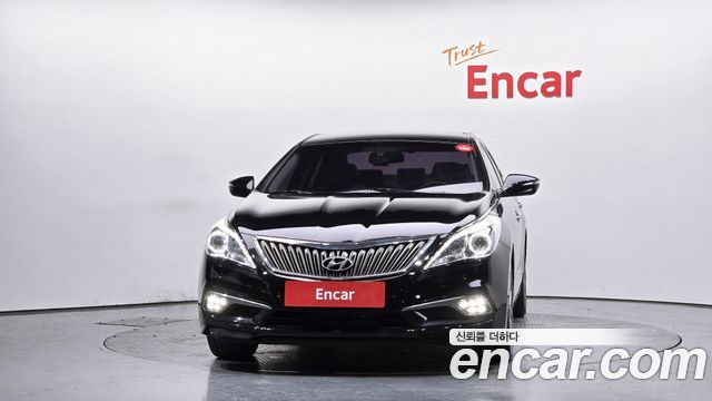 Hyundai Grandeur HG240 Modern — photo 1 of 20