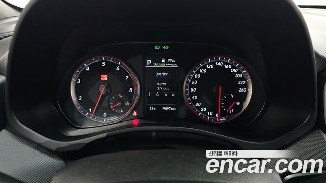 Hyundai Veloster 1.6 Turbo Sport — photo 1 of 20