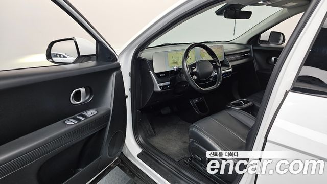 Hyundai Ioniq5 Long Range AWD — photo 1 of 20