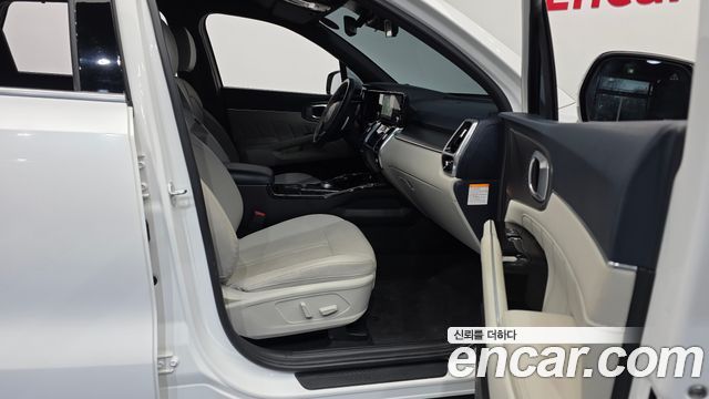 Kia Sorento HEV 1.6 4WD — photo 1 of 20