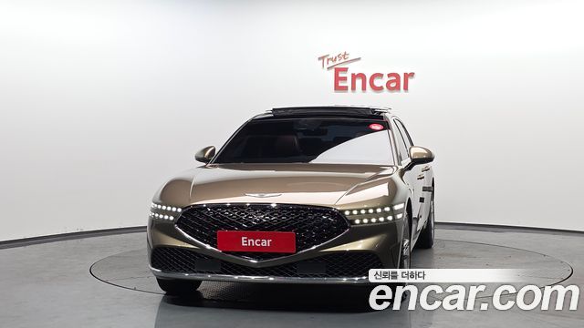 Genesis G90 Gasoline 3.5 Turbo AWD — photo 1 of 20