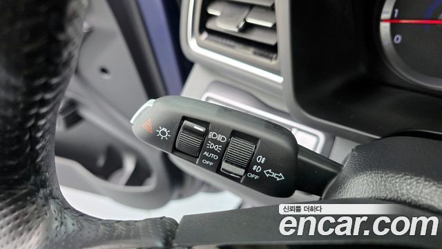 KG_Mobility_Ssangyong TIBOLI Gasoline 1.5 2WD — photo 1 of 20