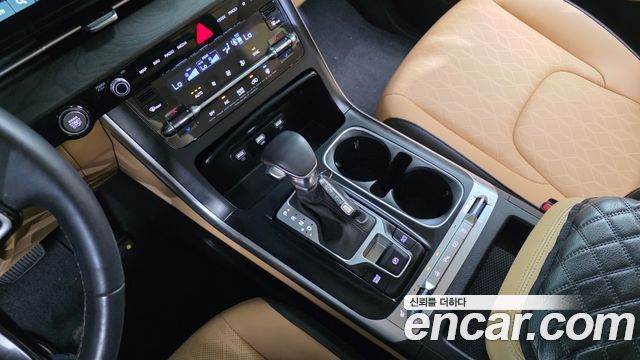 2022 Kia Canival Diesel 9-Seater Prestige, photograph 6