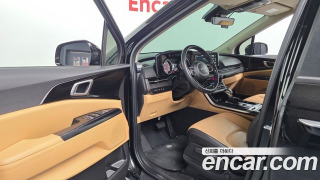 2022 Kia Canival Diesel 9-Seater Prestige, photograph 2