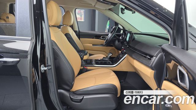 2022 Kia Canival Diesel 9-Seater Prestige, photograph 7