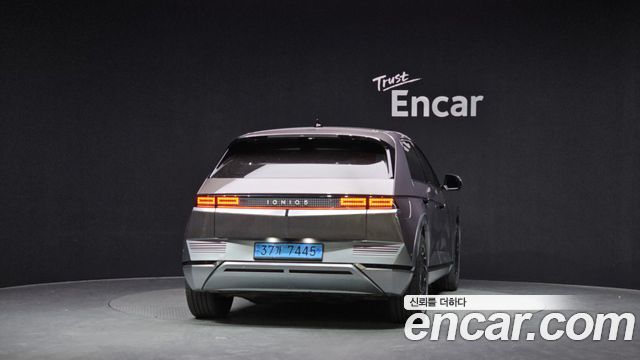 Hyundai Ioniq5 Long range — photo 1 of 36