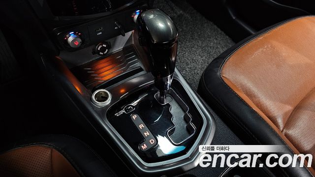 2017 KG_Mobility_Ssangyong TIBOLI Gear Edition 2WD, photograph 10