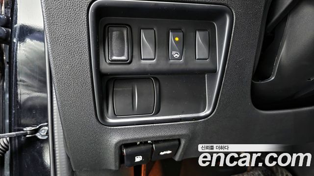Renault-KoreaSamsung QM6 Diesel 2WD RE Signature — photo 1 of 33