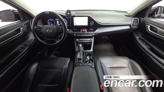 Hyundai Grandeur 3.0 Exclusive — photo 1 of 36