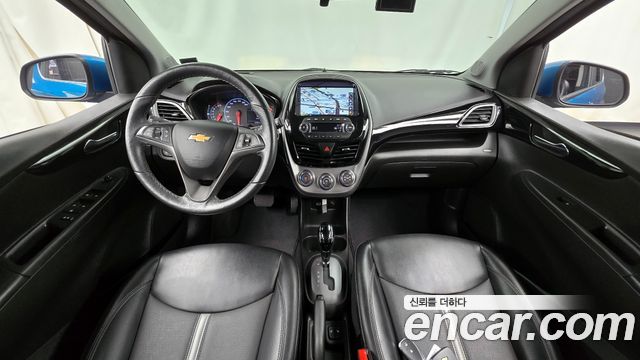 ChevroletGMDaewoo Spark Premier — photo 1 of 31