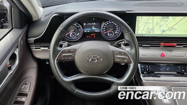Hyundai Grandeur 3.0 LPi Rent Car — photo 1 of 35