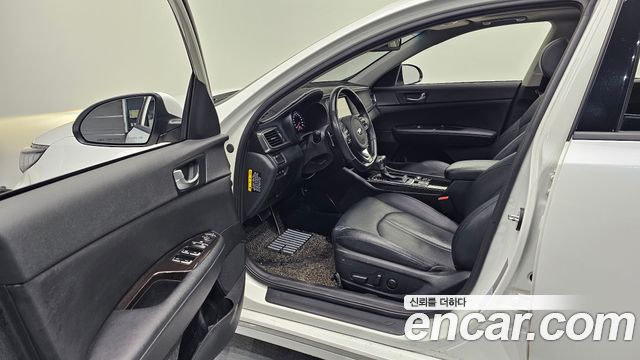 2015 Kia K5 2.0 SX, photograph 7