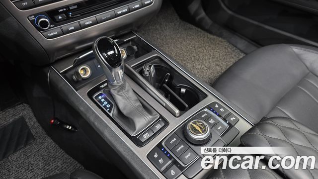 Hyundai Genesis G330 Premium — photo 1 of 20