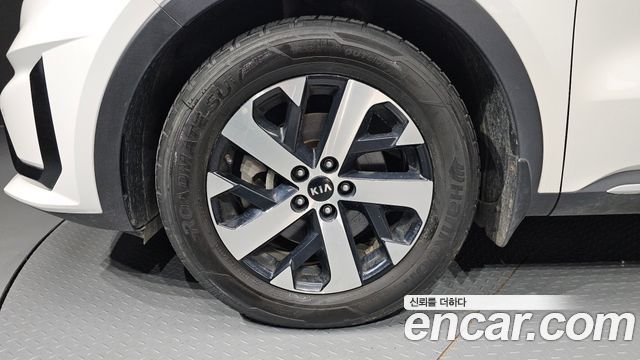 Kia Sorento Diesel 2.2 4WD — photo 1 of 20