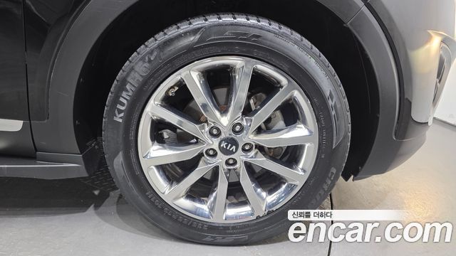 Kia Sorento Diesel 2.2 2WD — photo 1 of 30