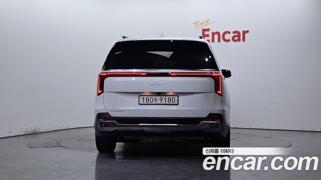 Kia Canival Diesel 7-Seater Noblesse — photo 1 of 30