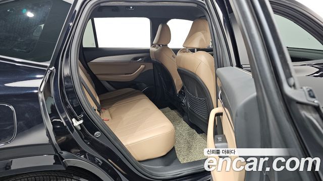 Renault-KoreaSamsung Grand Koleos 1.5 E-TECH Iconic 2WD — photo 1 of 20