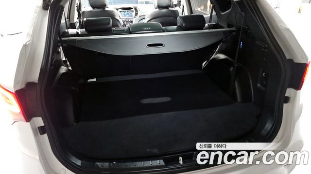 Hyundai Santafe Diesel 2.0 2WD — photo 1 of 30