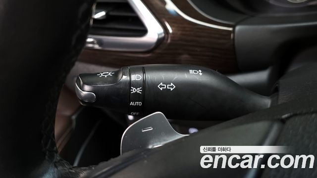 Genesis EQ900 3.8 GDI AWD — photo 1 of 37