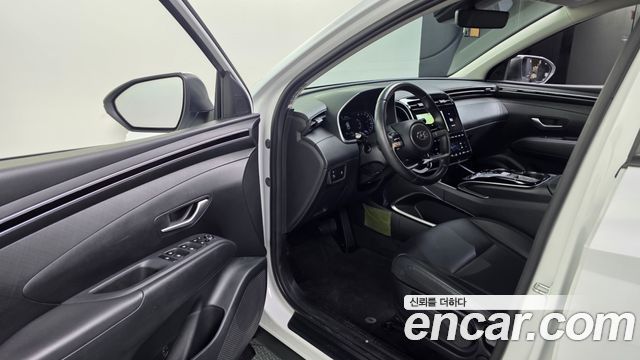Hyundai Tucson Gasoline 1.6 Turbo 2WD — photo 1 of 35