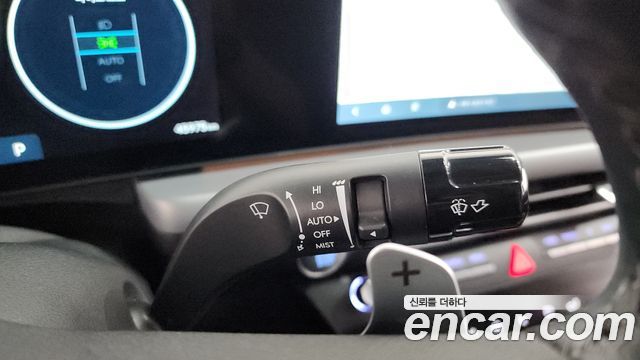 Hyundai Sonata 2.0 — photo 1 of 34