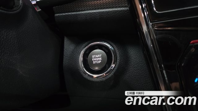 KG_Mobility_Ssangyong TIBOLI Gasoline 1.5 2WD — photo 1 of 30