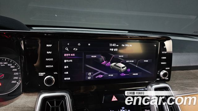 Kia Sorento Diesel 2.2 2WD — photo 1 of 30
