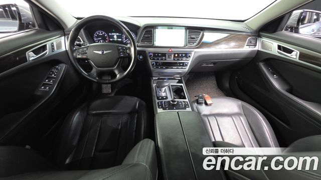 Genesis G80 3.3 GDI — photo 1 of 33