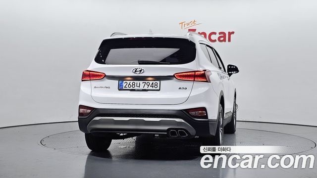Hyundai Santafe Diesel 2.0 2WD — photo 1 of 32