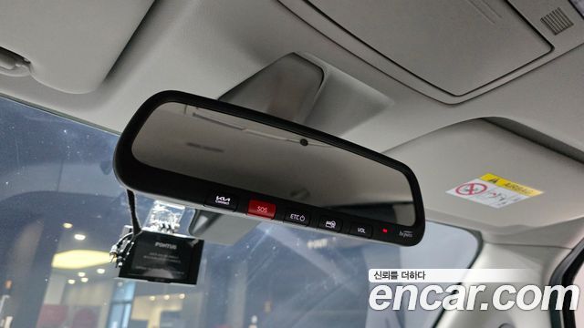 Kia RAY Signature — photo 1 of 31