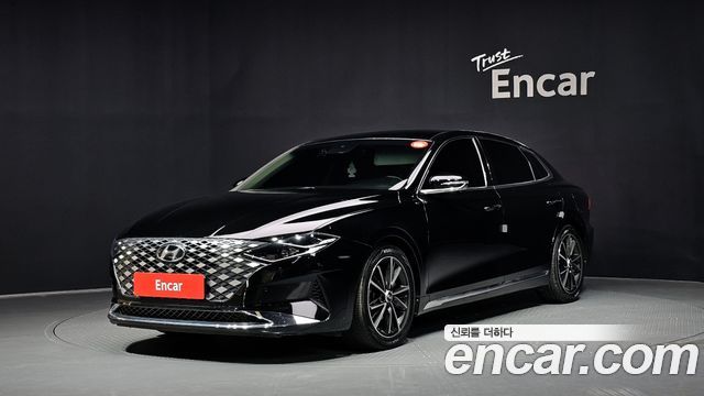 Hyundai Grandeur 2.5 — photo 1 of 31