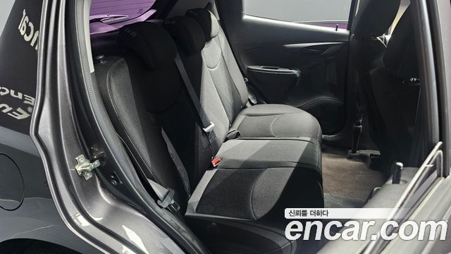 2016 ChevroletGMDaewoo Spark LS, photograph 8