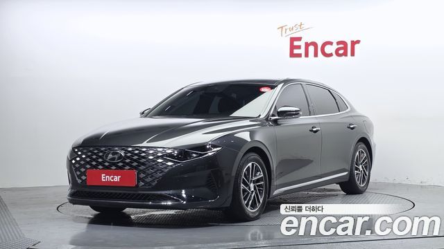 Hyundai Grandeur 2.5 — photo 1 of 34