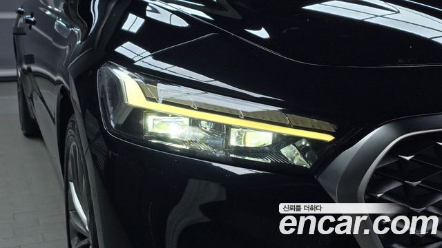 Kia K9 3.8 GDI AWD — photo 1 of 34