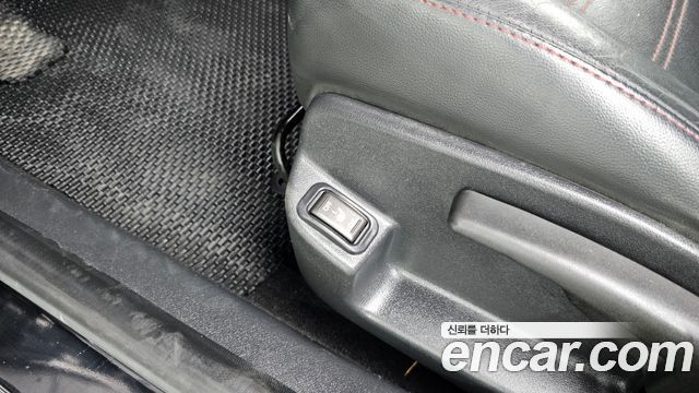 Renault-KoreaSamsung SM3 R4U Edition — photo 1 of 20
