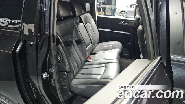KG_Mobility_Ssangyong Rexton Diesel 2.2 2WD — photo 1 of 20