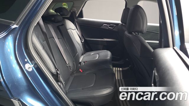 Kia Sportage Gasoline 1.6 Turbo 2WD — photo 1 of 30