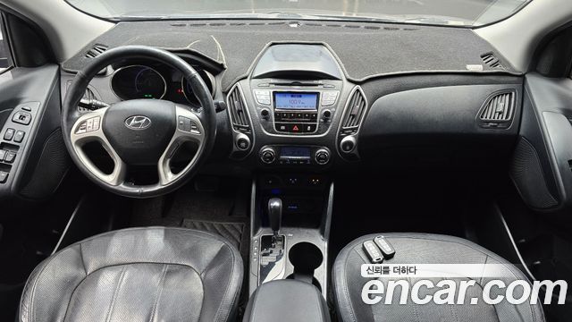 2012 Hyundai Tucson Diesel 2WD LX20, photograph 6